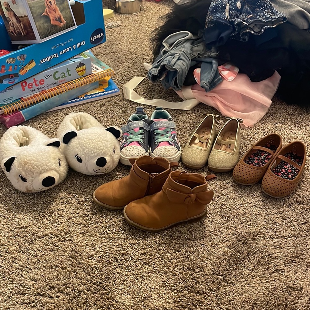 Toddler girl shoe lot size 8